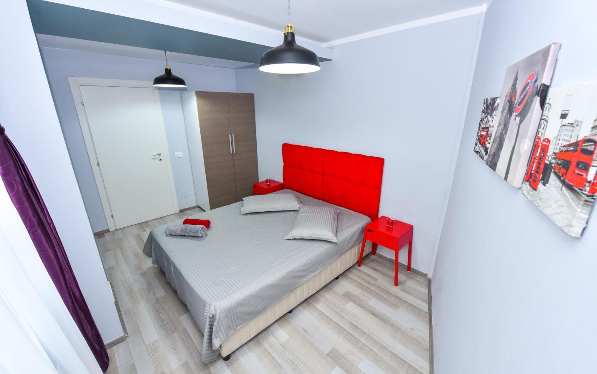 City Center Suite With Terrace 부쿠레슈티 외부 사진